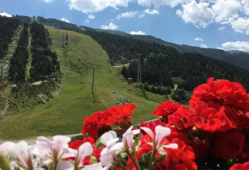 Sport Hotel Village