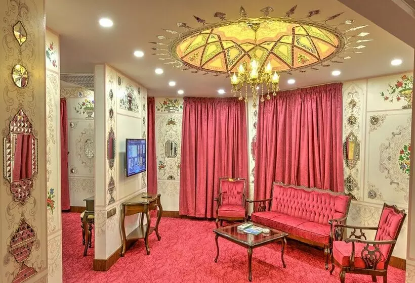 Arg Hotel Yazd