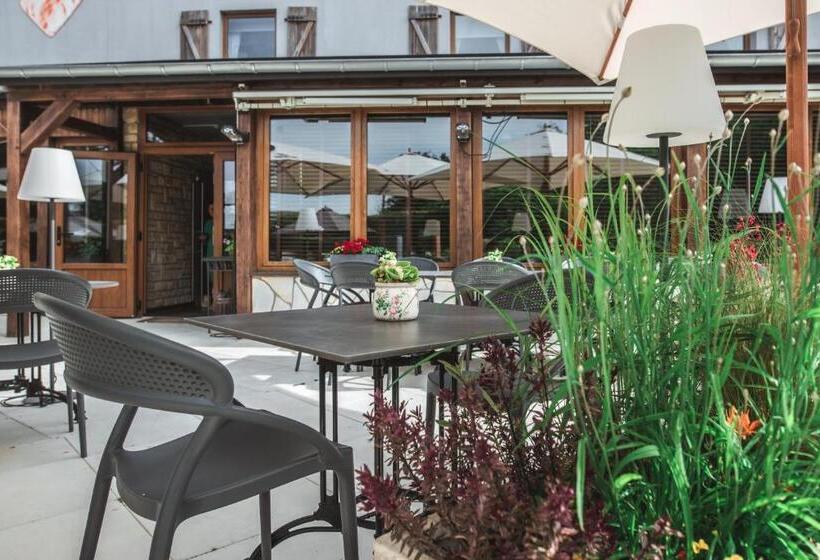 Отель Au Coeur De Lacuisine