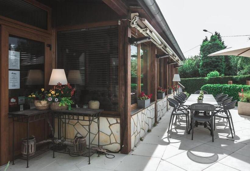 Отель Au Coeur De Lacuisine