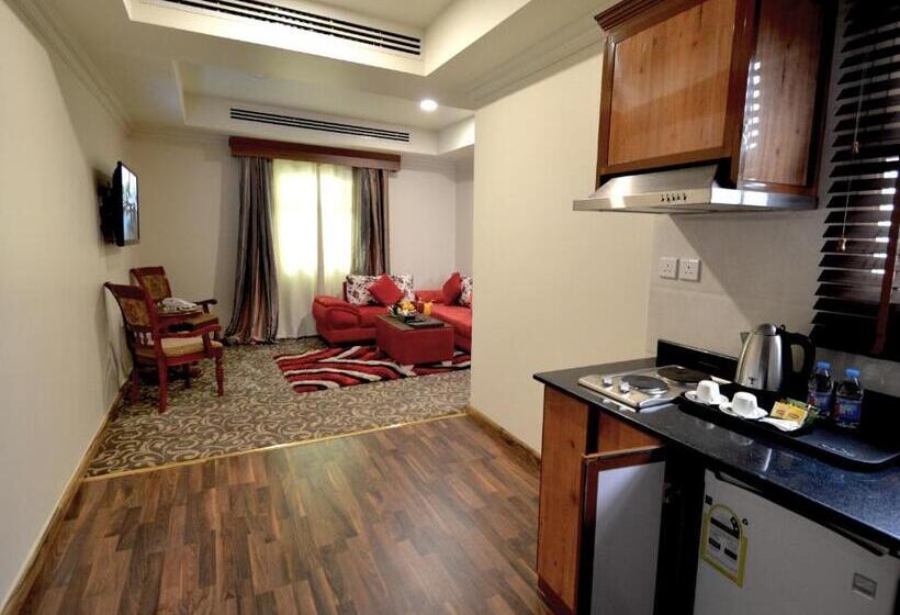 فندق Grandeur East