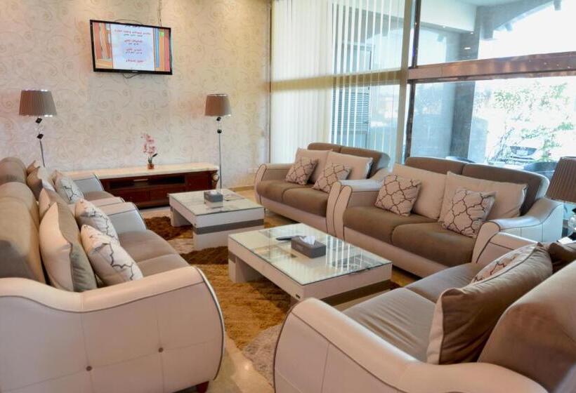 فندق Grandeur East