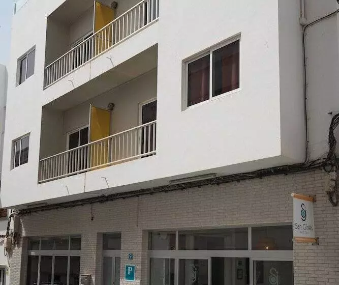 ホテル Hostal San Gines