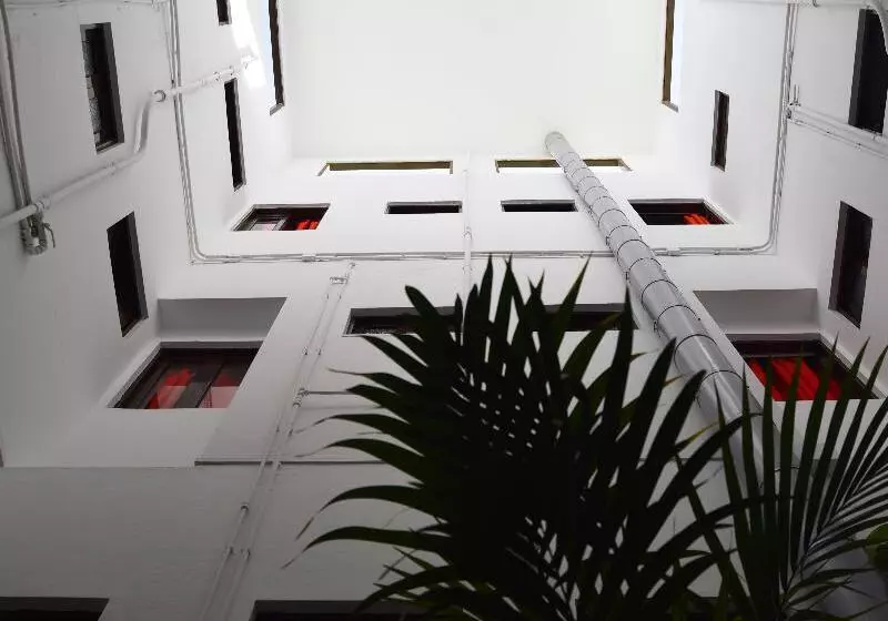 ホテル Hostal San Gines