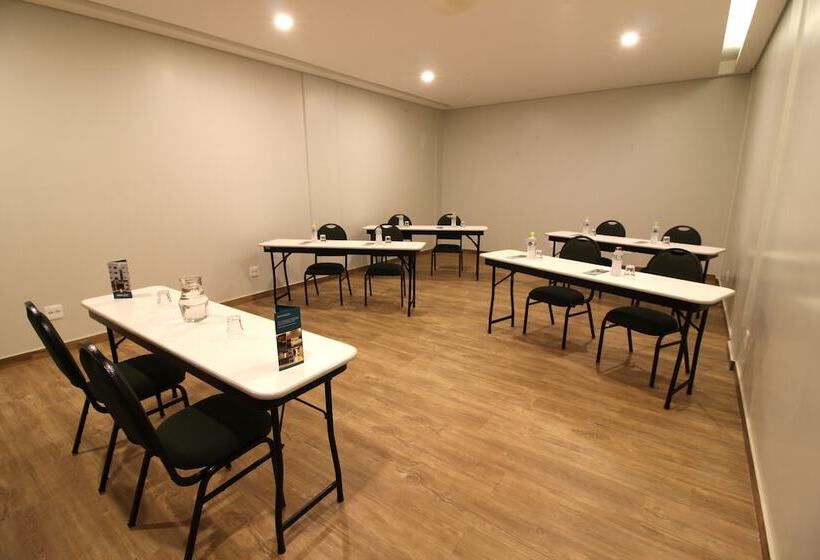 호텔 Impar Suites Barao De Cocais