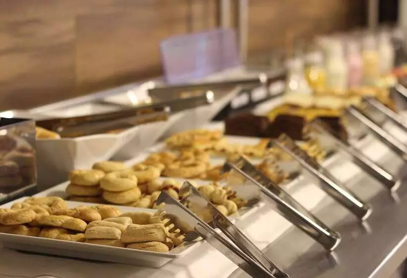 ホテル Impar Suites Barao De Cocais