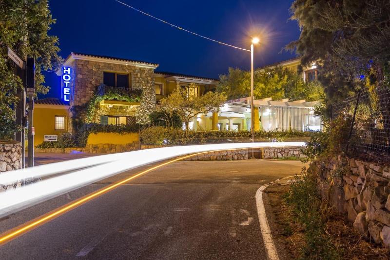 Отель Lu Pitrali