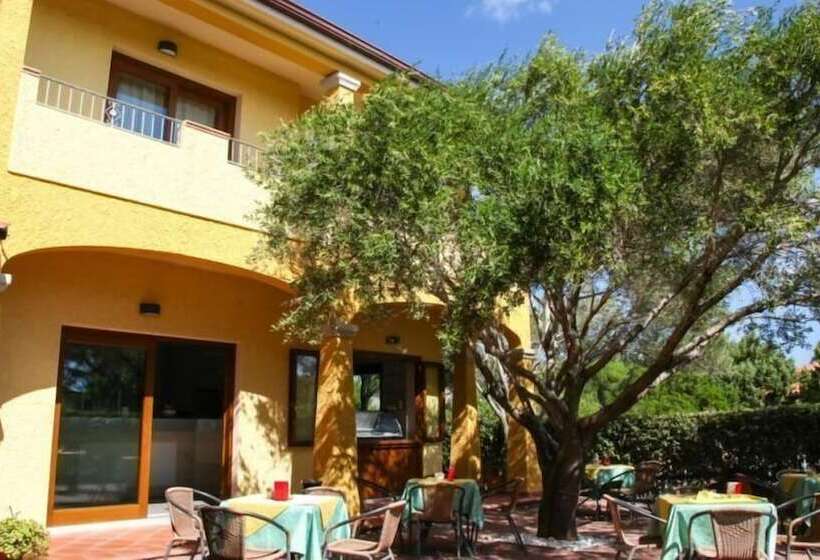 Отель Lu Pitrali