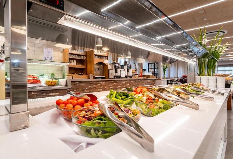 Hotel Merom Golan Resort