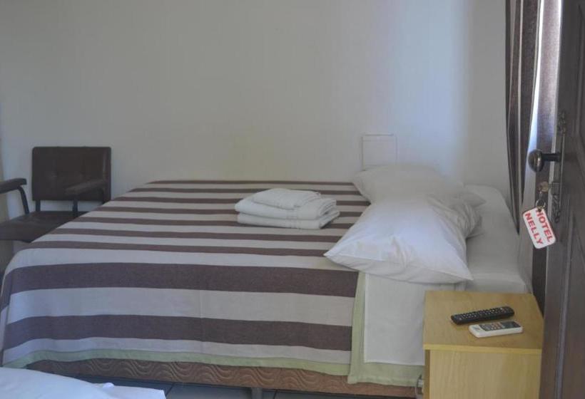 Hotel Nelly