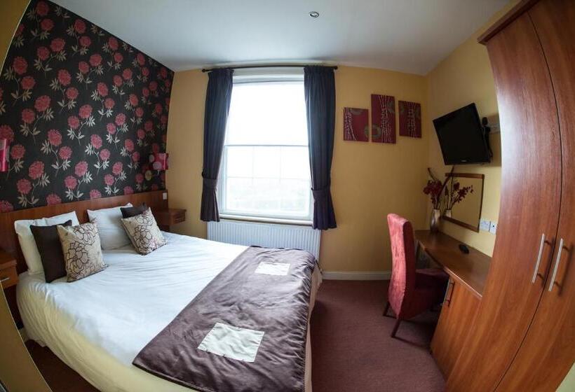 ホテル Thomas James