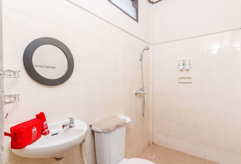 Отель Airy Legian Gang Bendesa 4 Kuta Bali