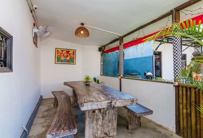 Отель Airy Legian Gang Bendesa 4 Kuta Bali