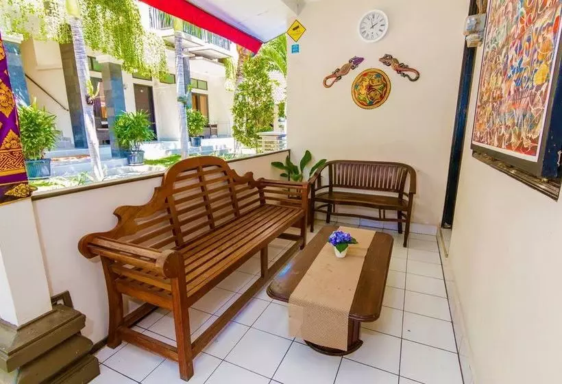 ホテル Airy Legian Gang Bendesa 4 Kuta Bali