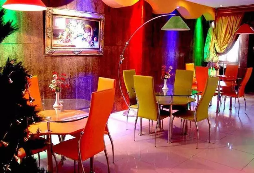 Persia Hotel