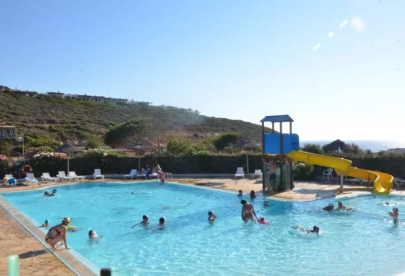 Lomakeskus Happy Camp In Camping Tonnara