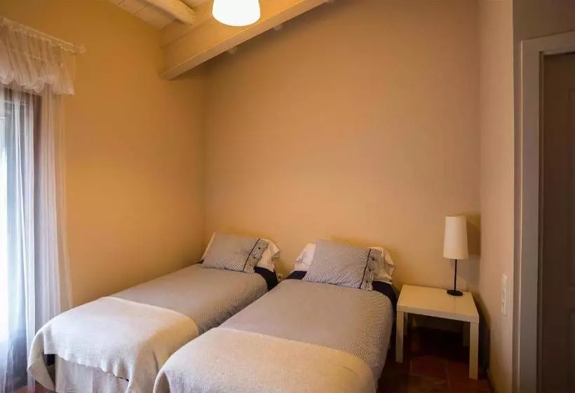 Albergue Rural De Guara