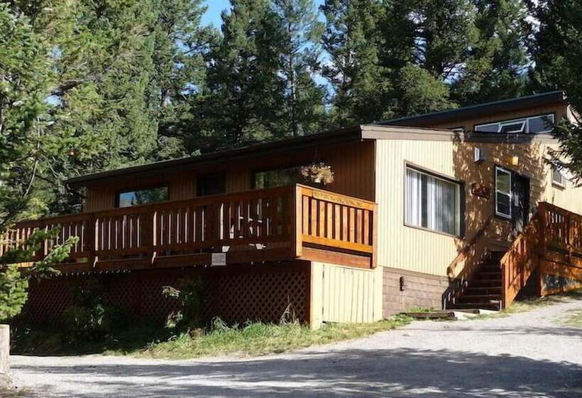 Canmore Alpine Hostel Alpine Club Of Canada