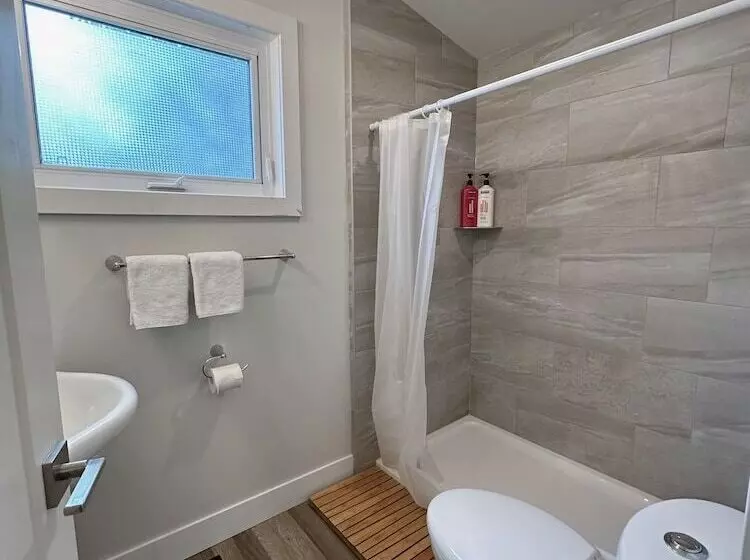 Canmore Alpine Hostel   Alpine Club Of Canada