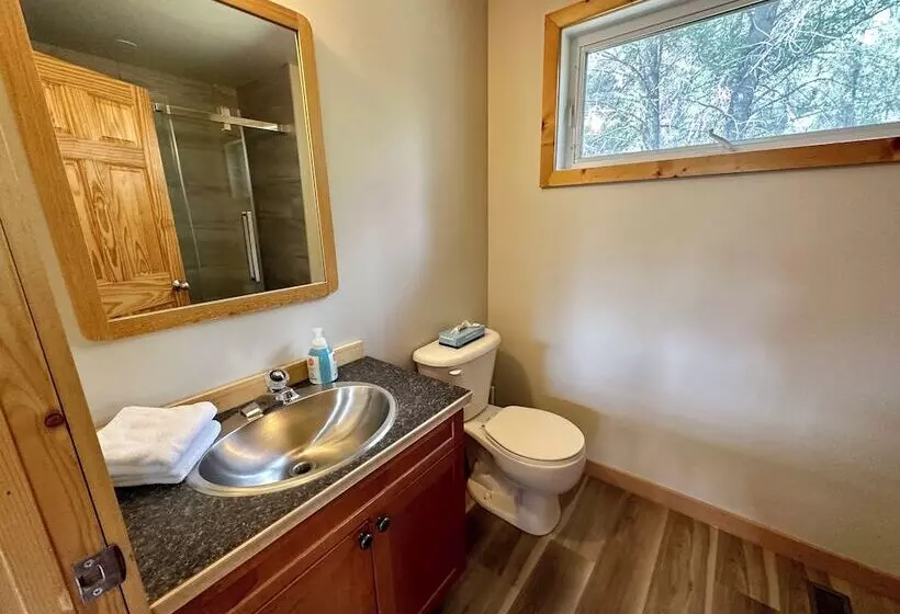 Canmore Alpine Hostel   Alpine Club Of Canada