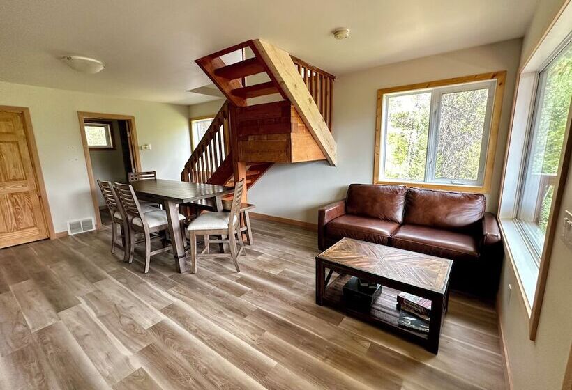 Canmore Alpine Hostel Alpine Club Of Canada