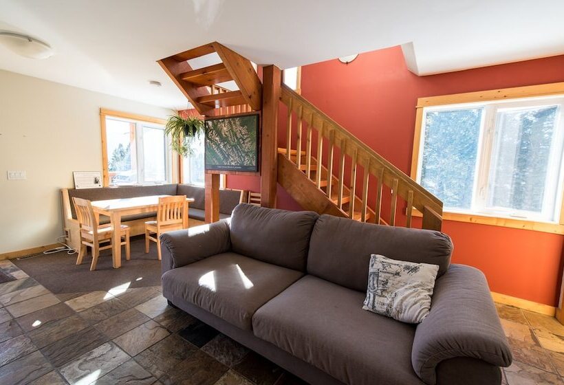 Canmore Alpine Hostel Alpine Club Of Canada