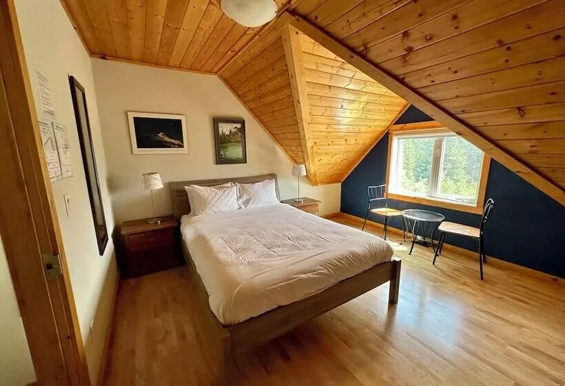 Canmore Alpine Hostel   Alpine Club Of Canada