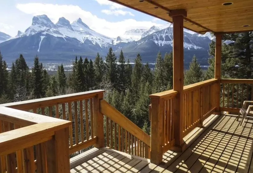 Canmore Alpine Hostel   Alpine Club Of Canada
