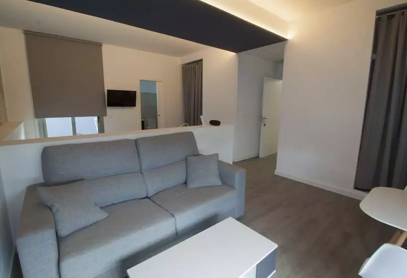 Hostal Sa Vinya Suites