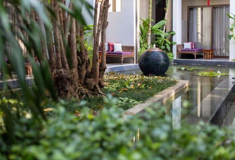 هتل Chala Number 6