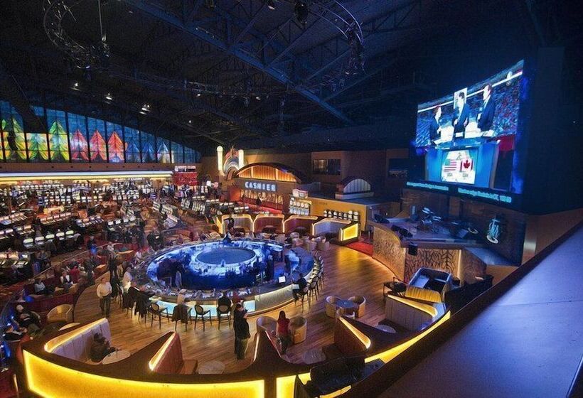 فندق Comfort Inn & Suites Niagara Falls Blvd Usa