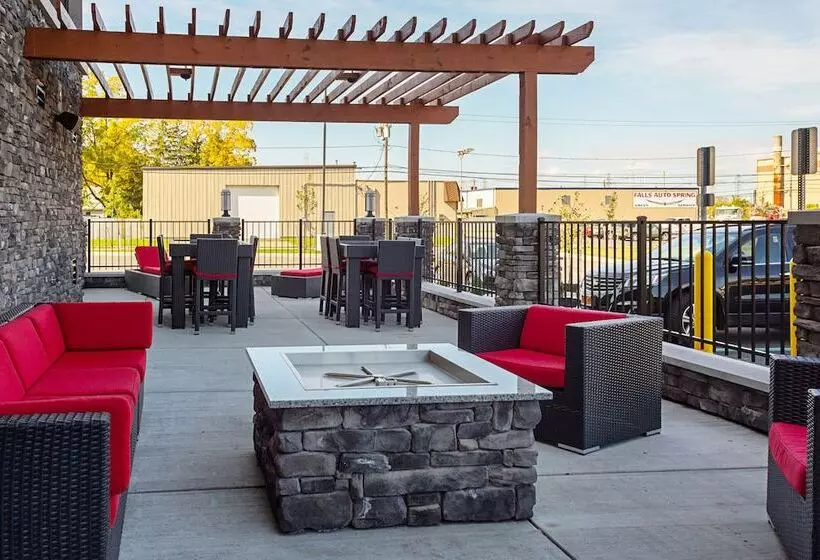 هتل Comfort Inn & Suites Niagara Falls Blvd Usa