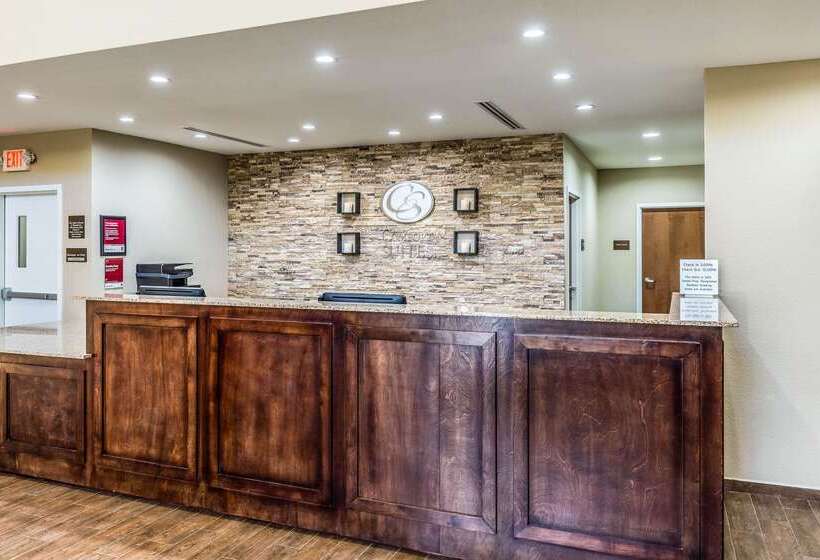 فندق Comfort Suites