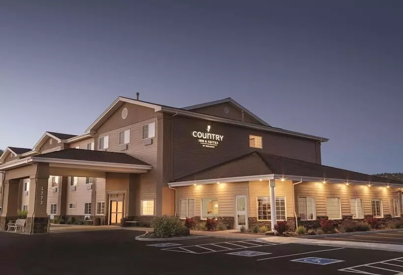 Hotelli Country Inn & Suites By Radisson, Prineville, Or