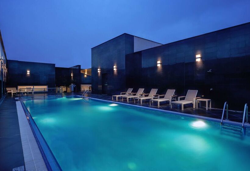 ホテル Hilton Garden Inn Al Khobar