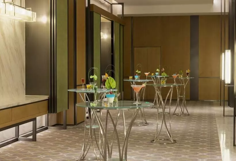 هتل Holiday Inn & Suites Tianjin Downtown, An Ihg
