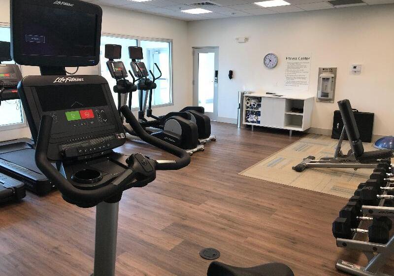 فندق Holiday Inn Express And Suites Hannibal Medical Center By Ihg