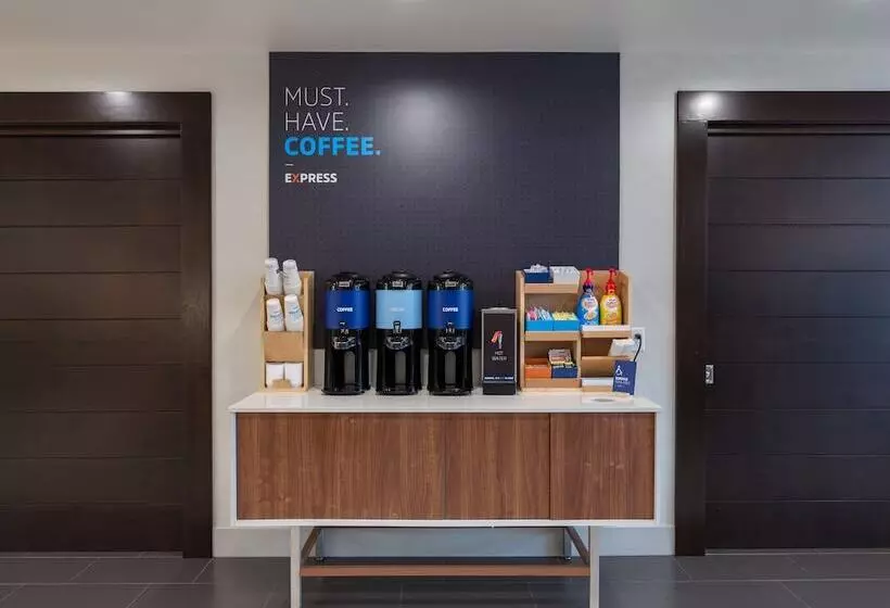 Hotelli Holiday Inn Express & Suites San Marcos South, An Ihg
