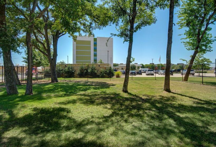 בית מלון כפרי Home2 Suites By Hilton Plano Richardson