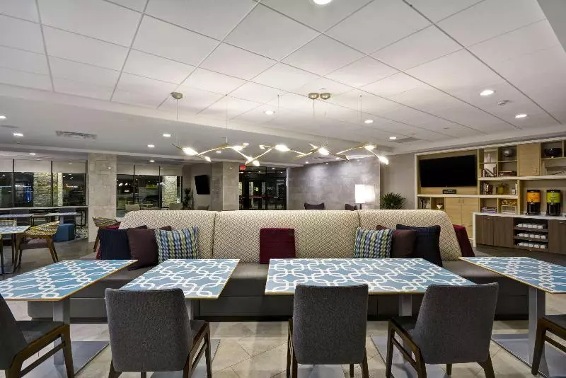 هتل Home2 Suites By Hilton Plano Richardson
