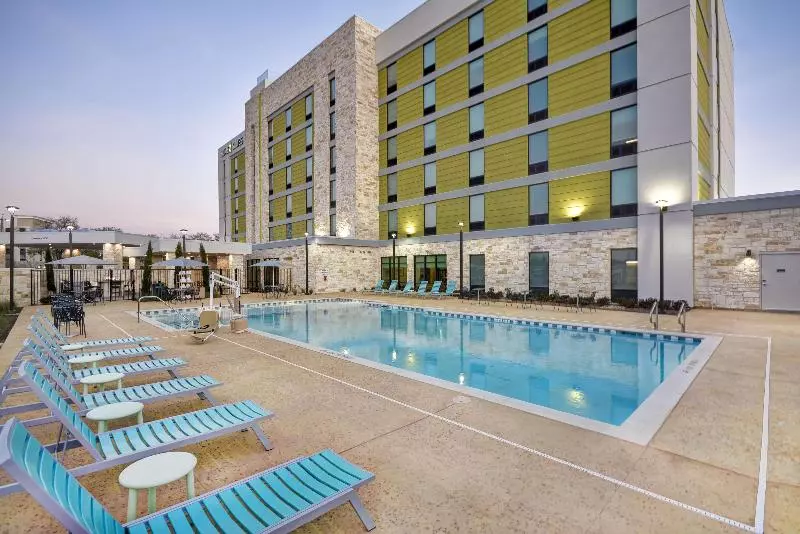هتل Home2 Suites By Hilton Plano Richardson