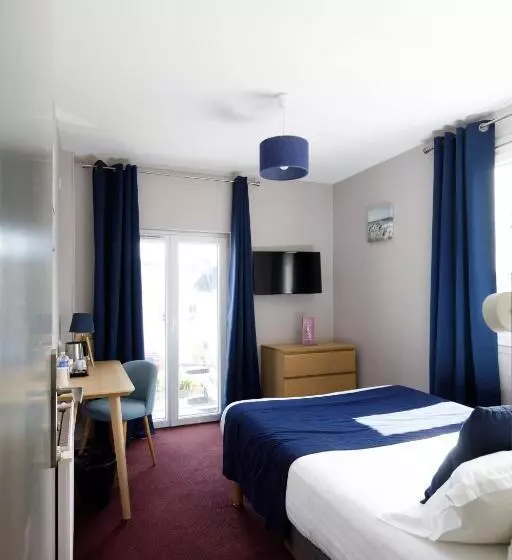 ホテル Saint Aubin Logis Hôtel & Restaurant