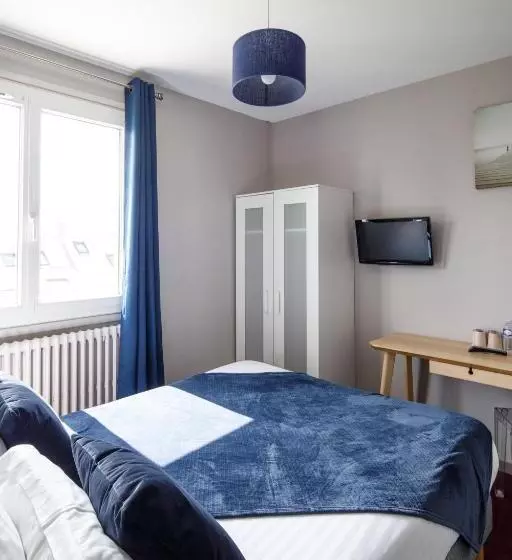 ホテル Saint Aubin Logis Hôtel & Restaurant