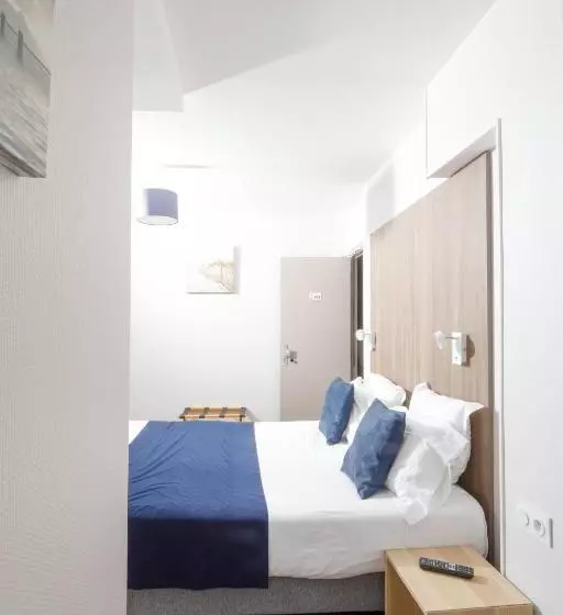 ホテル Saint Aubin Logis Hôtel & Restaurant