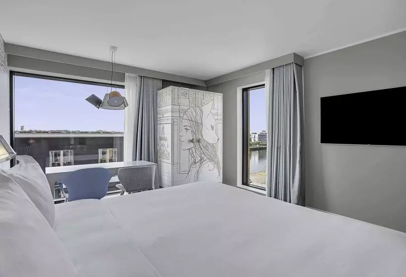 Radisson Red Hotel, Glasgow
