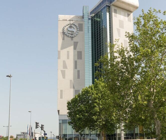 فندق Sheraton Novi Sad