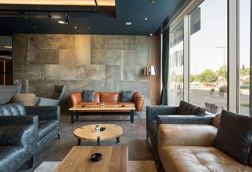 فندق Sheraton Novi Sad