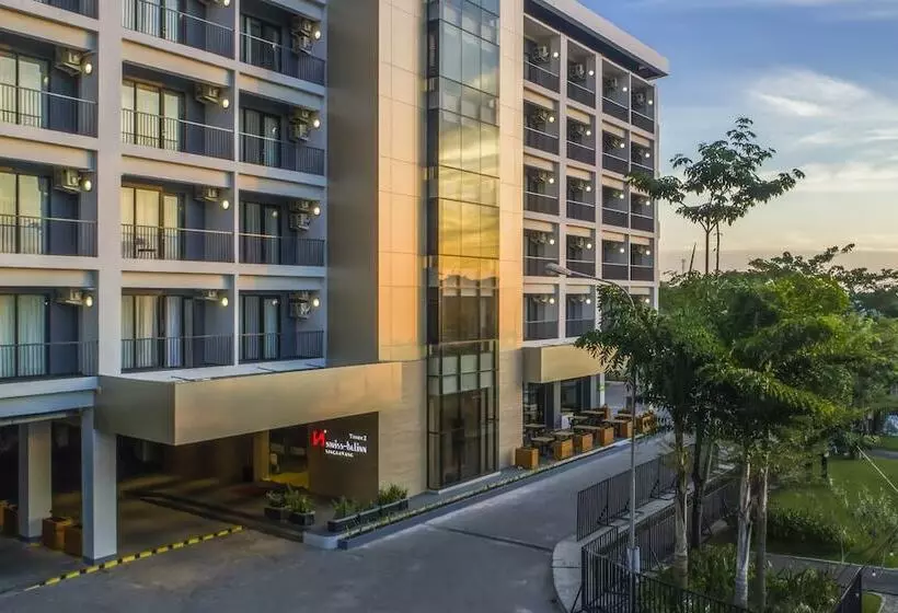 ホテル Swissbelinn Singkawang