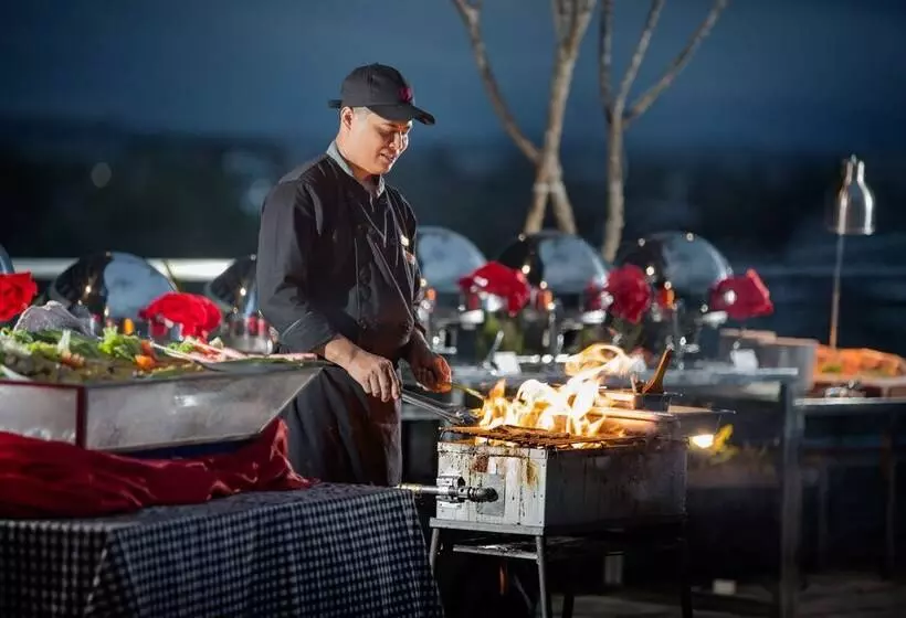 ホテル Swissbelinn Singkawang