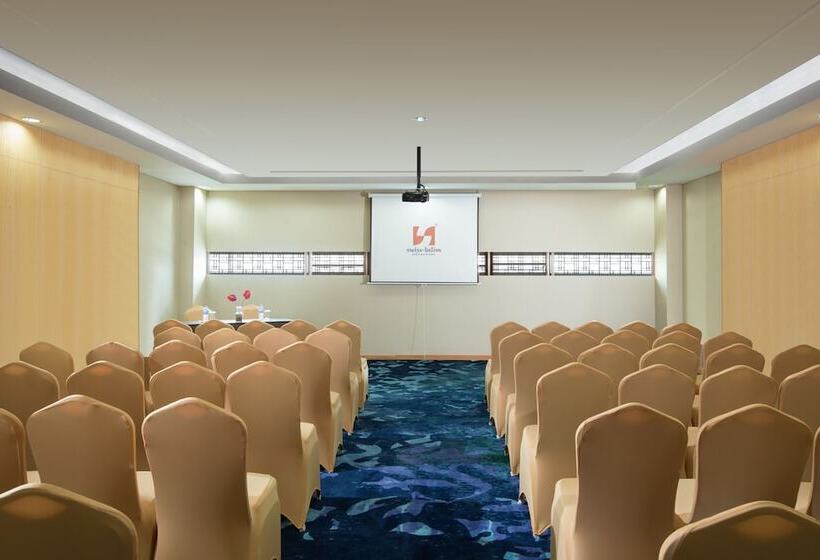 فندق Swissbelinn Singkawang